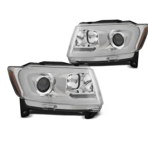 Přední světla Jeep Grand Cherokee 11-13 - chrom TUBE LIGHT SEQ Ověřený