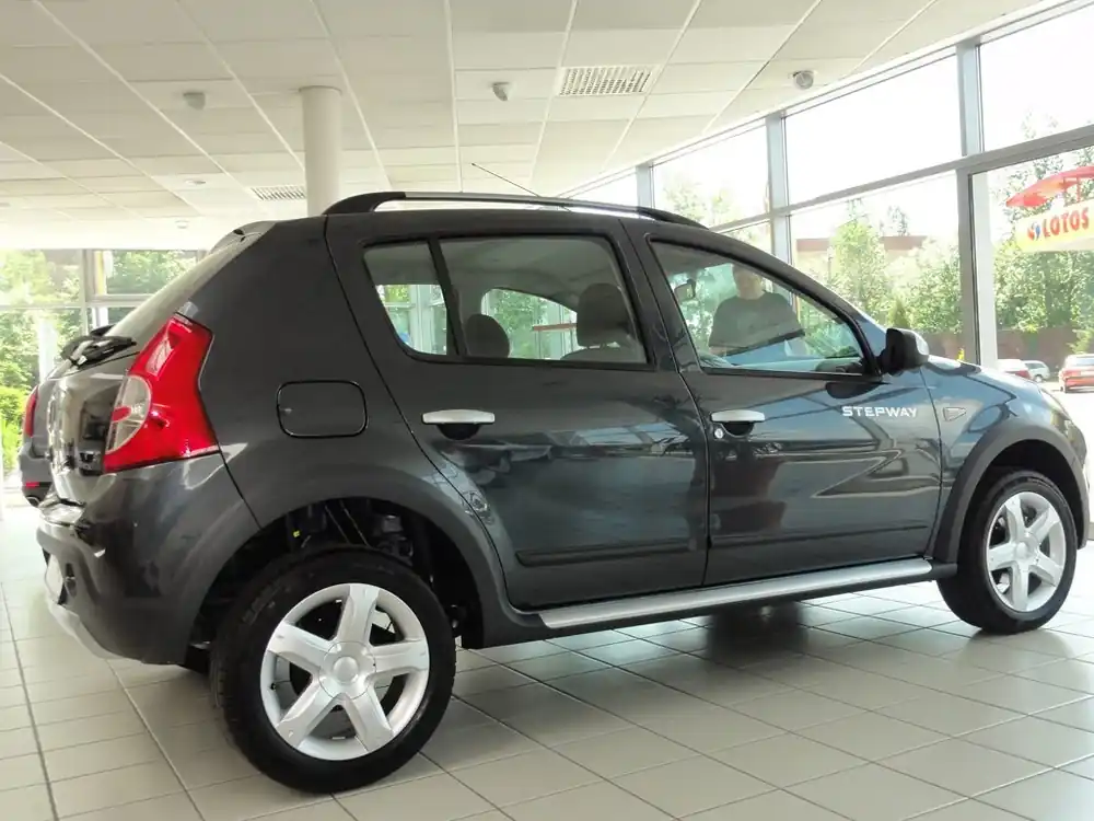 Boční ochranné lišty dveří Dacia Sandero /Stepway 11R Objednat Nyní
