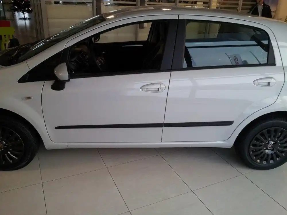 Boční ochranné lišty dveří Fiat Punto 5D 12R Odeslání Ihned