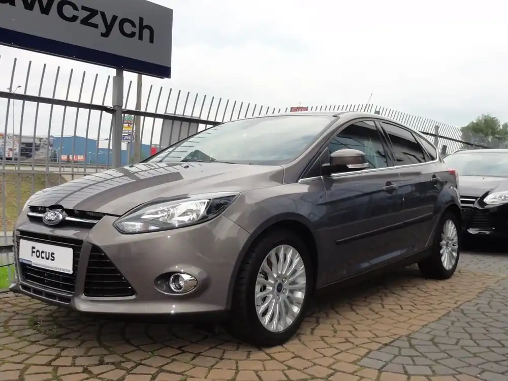 Boční ochranné lišty dveří Ford Focus 5D 11R Autentický