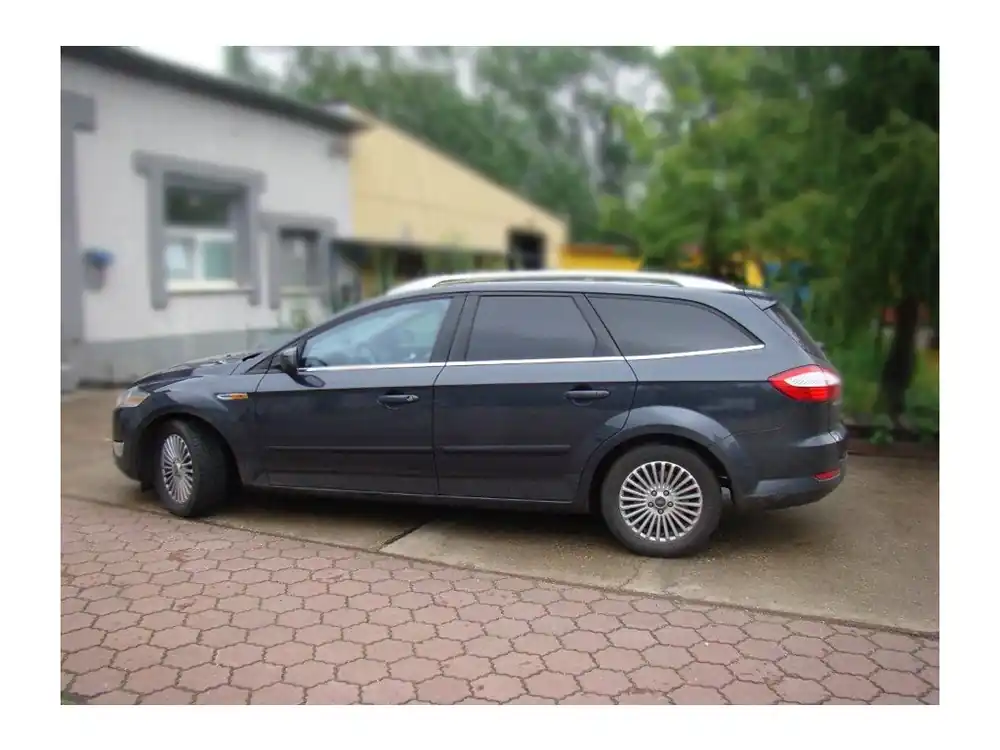 Boční ochranné lišty dveří Ford Mondeo 07R lim/com Nejlepší Volba