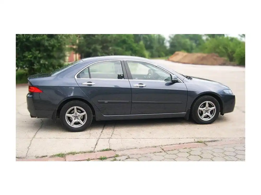 Cenově Výhodný Boční ochranné lišty dveří Honda Accord 4D 02R