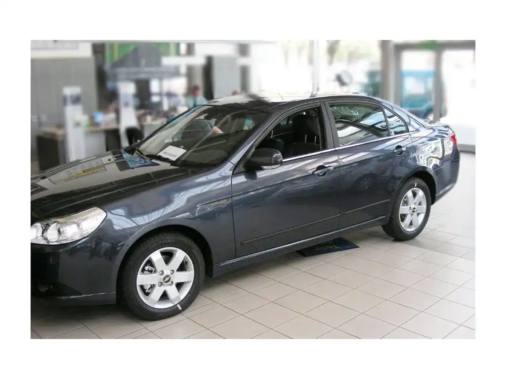 Značkový Boční ochranné lišty dveří Chevrolet Epica 06R