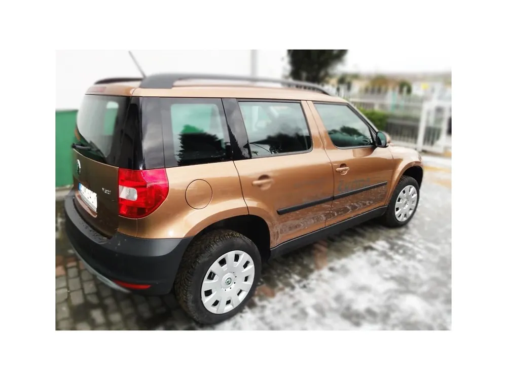 Nejlepší Cena Boční ochranné lišty dveří Škoda Yeti 09R
