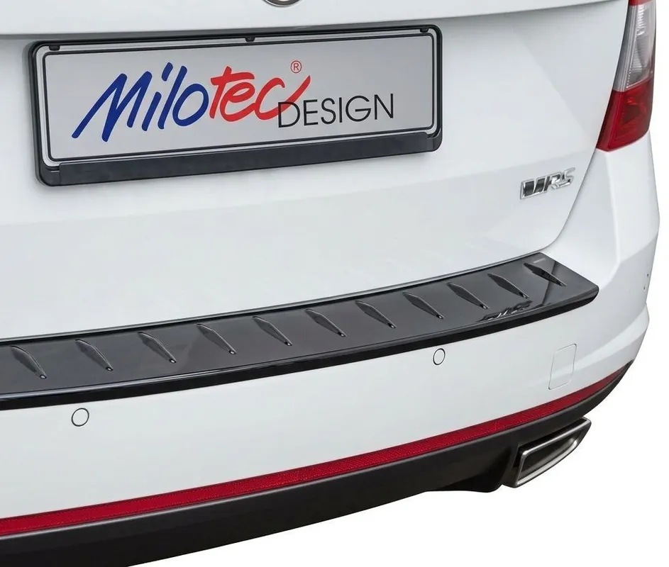 Kryt prahu pátých dveří Škoda Octavia III RS Combi (2013 - 2020) černý MILOTEC Top Prodej