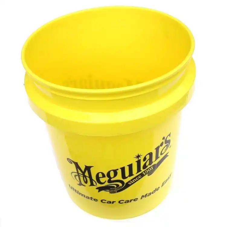 Odeslání Ihned Originální kbelík Meguiars s ochrannou vložkou Grit Guard X3003B