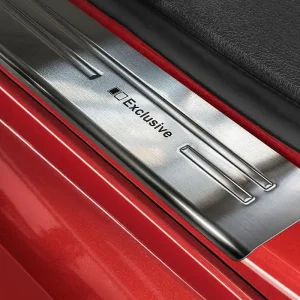 Prahové nerezové lišty Volkswagen Touareg (od roku 2010>) - Exclusive - Avisa Cenová Bomba
