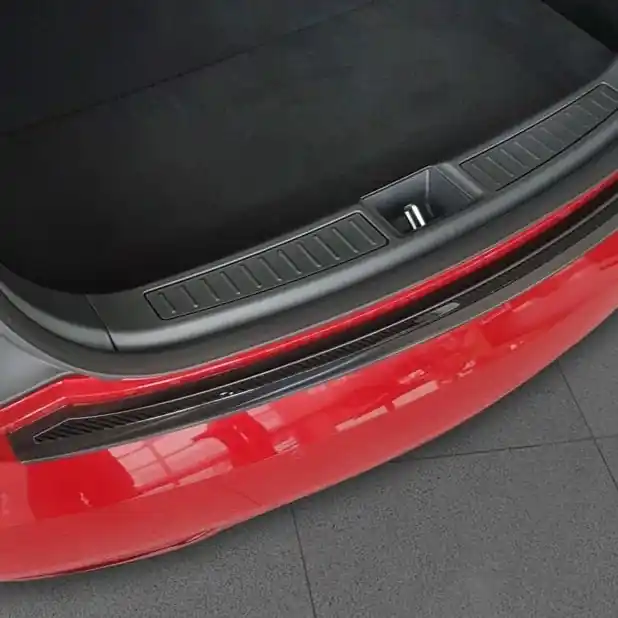 Nerezový kryt prahu zadních dveří Tesla Model S (od roku 2012>) karbon - Avisa 2/44085 Nejlepší Volba