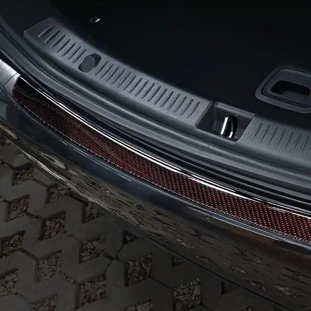 Karbonový kryt prahu zadních dveří Mercedes Benz E W213 Sedan (2016 - 2023) - Avisa 2/46018 Poslední Šance