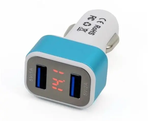 Jen Po Omezenou Doba USB autonabíječka 12/24V 3000 mA s testerem autobaterie - Vertex