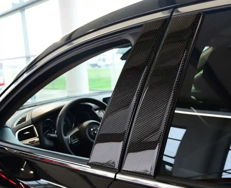 Must-Have Karbonové kryty dveřních sloupků Mazda 6 III (2012 - 2024) 4 a 5 dveřový model, originál karbon - Avisa