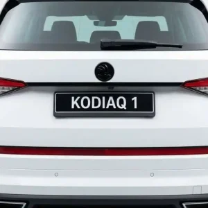 Hit Sezóny Lišta mezi zadní světla Škoda Kodiaq I (2016 - 2024) černá MILOTEC
