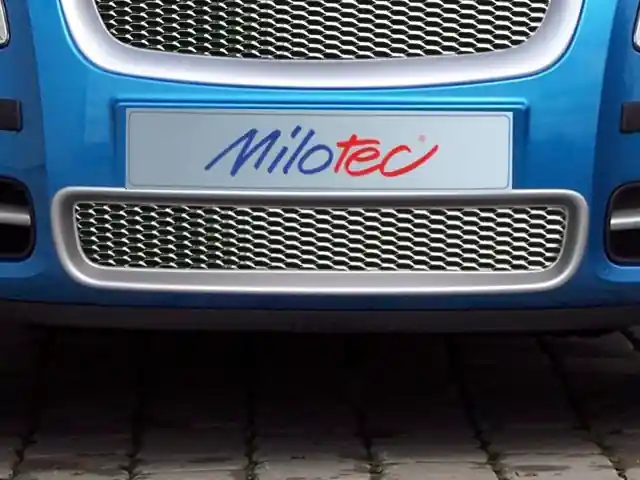 Sportovní nerezová mřížka do nárazníku Škoda Fabia II (2006 - 2010) - Milotec Omezená Nabídka
