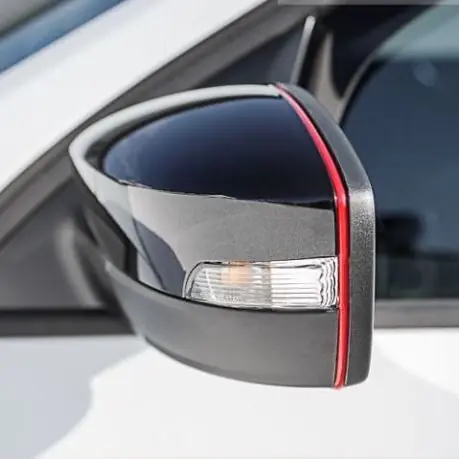 Top Prodej Designové červené lišty zpětných zrcátek Škoda Rapid (2012 - 2019) - MILOTEC