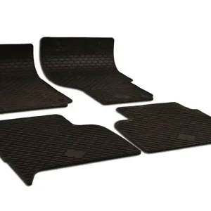 Ověřený Gumové koberce Volkswagen Amarok I (2010 - 2020) s fixací GUZU