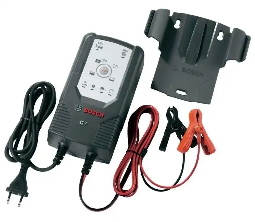 Automatická nabíječka autobaterií BOSCH C7 12-24V - model 0 189 999 07M Vrácení Zdarma