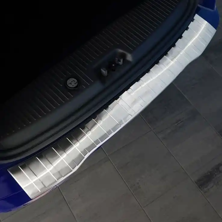 Nerezový kryt prahu zadních dveří Ford Tourneo Courier I (2014 - 2023) - Avisa 2/35126 Zlevněný