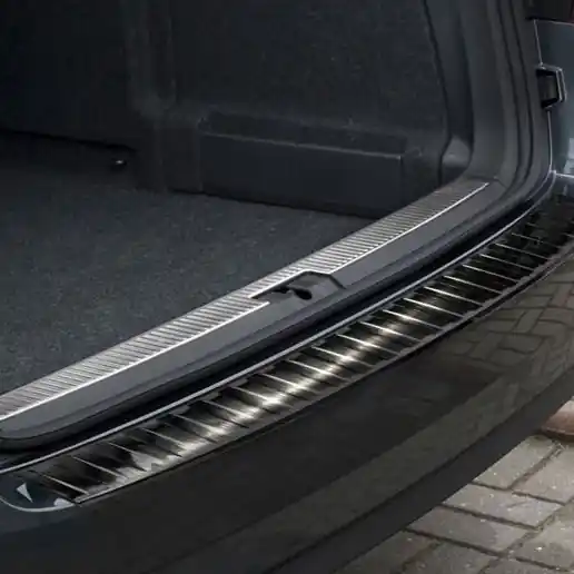 Nerezový kryt prahu zadních dveří Škoda Superb III Combi (2015 - 2024) - Avisa 2/45020 Zlevněný