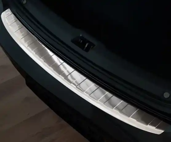 Nerezový kryt prahu zadních dveří Volvo S90 II (od roku 2016>) - Avisa Objednat Nyní