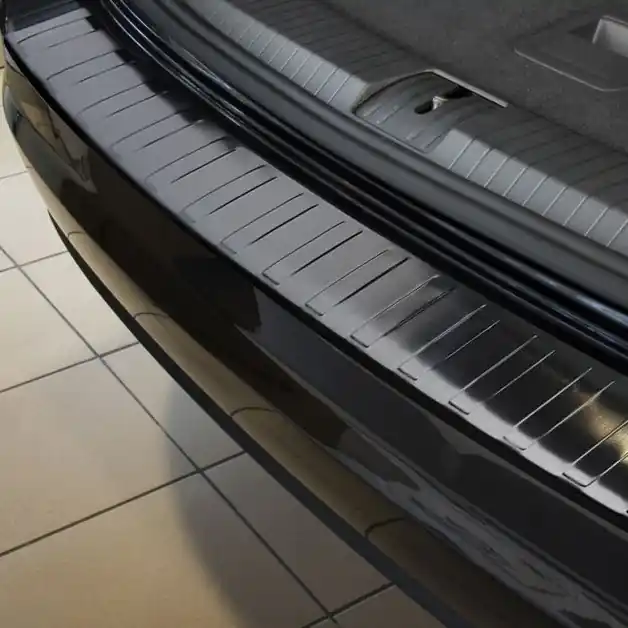 Nerezový kryt prahu zadních dveří Volkswagen Touran II (od roku 2015>) - Avisa 2/45017 Ihned K Objednání
