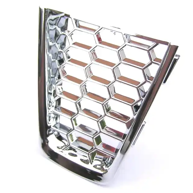 Hit Sezóny Plaketka do kulatého volantu Škoda Karoq (2017 - 2020) - RS style Honeycomb CHROME