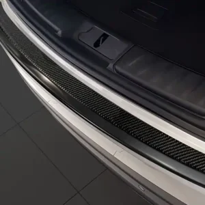 Nerezový kryt prahu zadních dveří Jaguar F-Pace (od roku 2016>) - BLACK CARBON - Avisa Ověřený