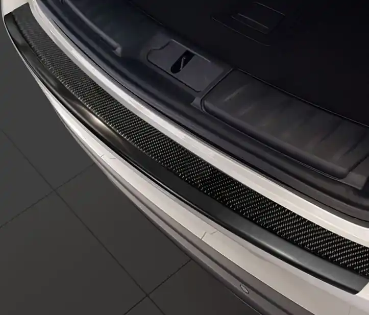 Nerezový kryt prahu zadních dveří Jaguar F-Pace (od roku 2016>) - BLACK CARBON - Avisa Ověřený