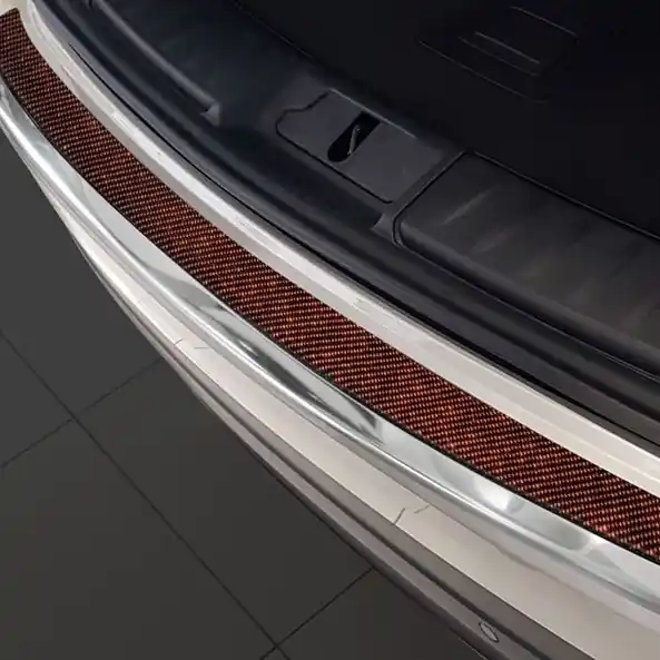 Nerezový kryt prahu zadních dveří Jaguar F-Pace (od roku 2016>) karbon - Avisa 2/44080 Sezónní Sleva