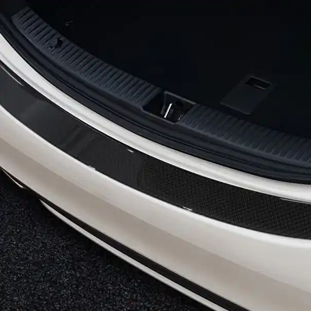 Karbonový kryt prahu zadních dveří Mercedes Benz CLS II C218 Facelift (2014 - 2017) - Avisa 2/46019 Objednat Nyní