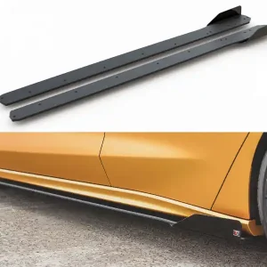 Originální Ford Focus Mk4 - difuzory pod boční prahy s křidélky, Maxton design