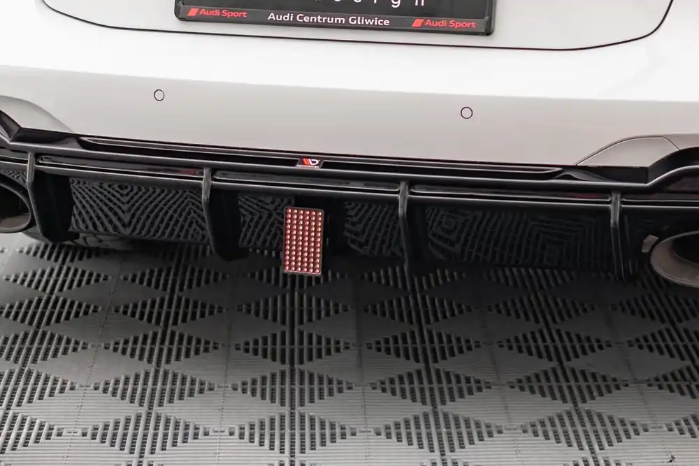 Audi A6 S6/RS6/RS6/C8 - brzdové světlo, Maxton design Must-Have