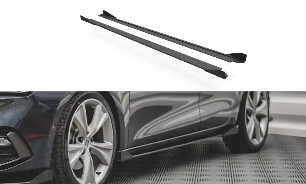 Seat Leon FR Mk4, difuzory pod boční prahy s křidélky, plast ABS bez povrchové úpravy, s červenou linkou, Maxton design Výhodná Nabídka