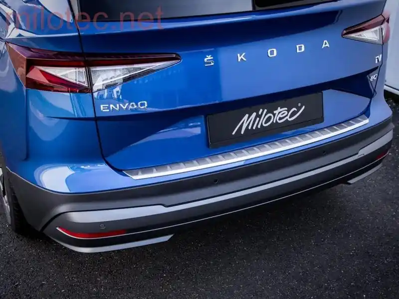 Škoda Enyaq - práh pátých dveří s výstupky, Alu Brush Víkendová Akce