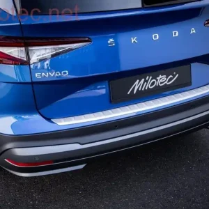 Nejprodávanější Škoda Enyaq - práh pátých dveří s výstupky, stříbrný matný