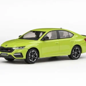 Sleva Model 1 43 Škoda Octavia IV RS sedan MAMBA GREEN