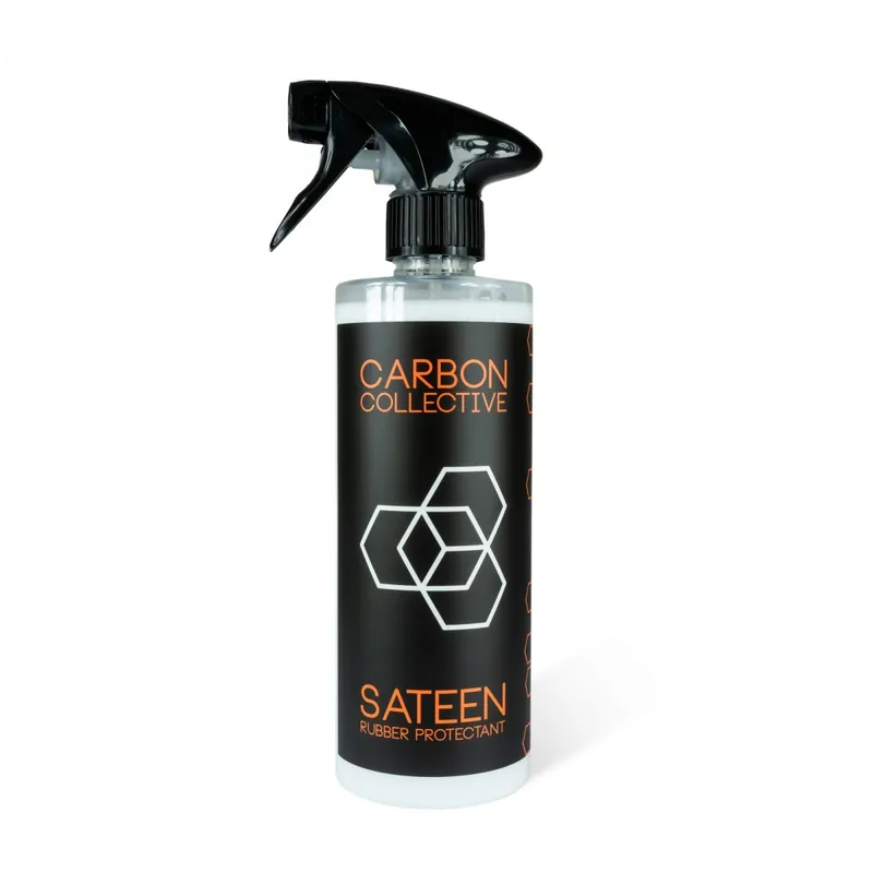Lesk na pneumatiky Carbon Collective Sateen Rubber & Tyre Protectant 2.0 500 ml Hit Sezóny