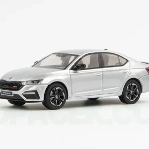 Poslední Šance Model 1 43 Škoda Octavia IV RS sedan STŘÍBRNÁ