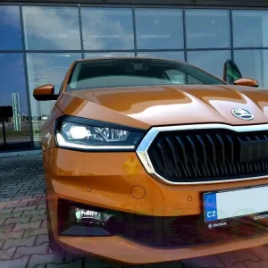 Škoda Fabia IV mračítka světel černé Nová Kolekce