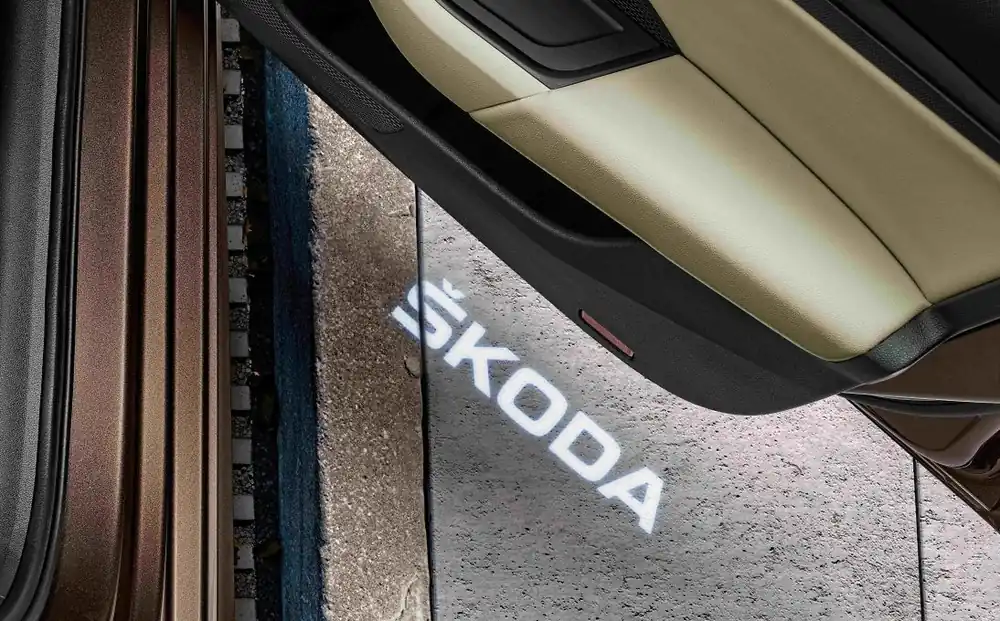 Horká Nabídka Škoda auto - LED Logo projektor na přední dveře