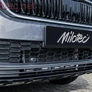 Výprodej Škoda Kodiaq - Ochranná lišta předního nárazníku, černý lesk - pro facelift