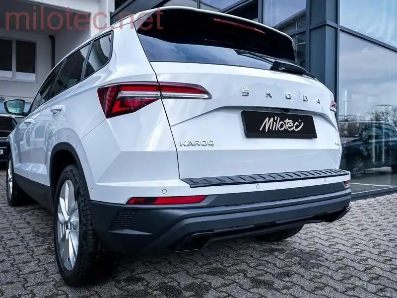 Škoda Karoq Facelift - Dummy, koncovky výfuku, Černý lesk - pro facelift Výhodná Nabídka
