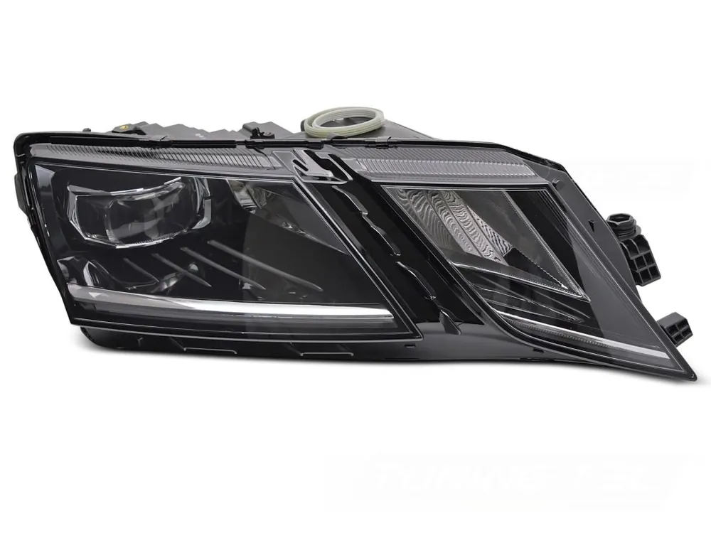 Přední světlo ŠKODA OCTAVIA III 16-20 LED černé PRAVÉ TYC Speciální Cena