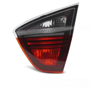 Zadní světlo BMW E90 05-08 červené/kouřové PRAVÉ víko TYC Nejlepší Cena
