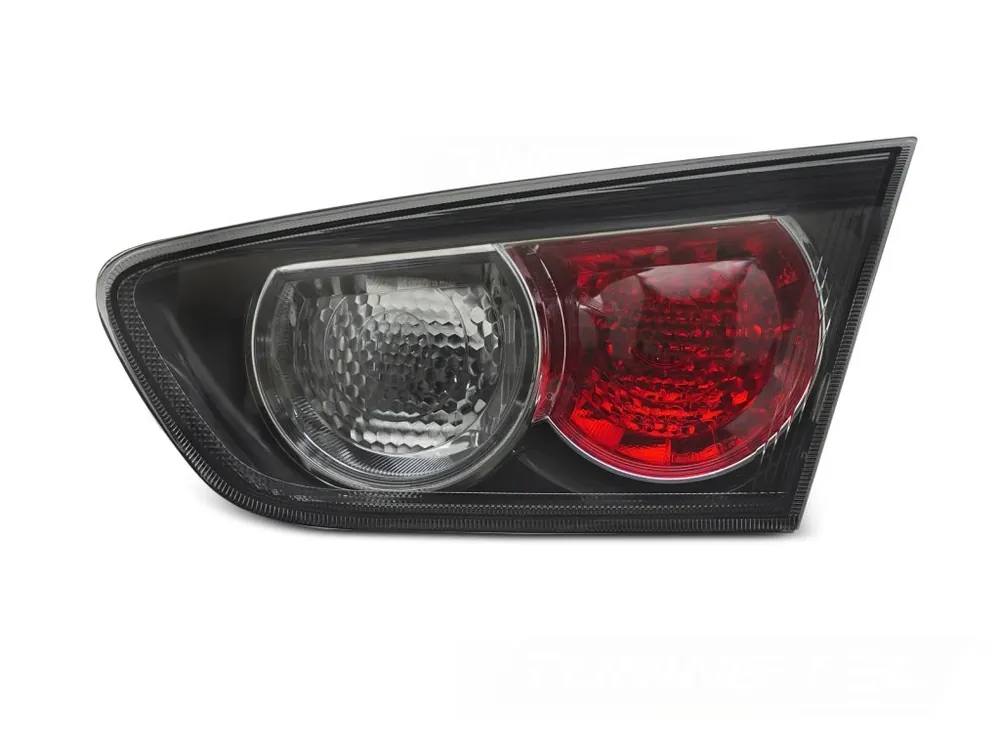 Zadní světlo MITSUBISHI LANCER 4D 08-16 černé víko PRAVÉ TYC Bezpečná Platba