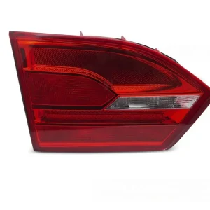 Vysoce Kvalitní Zadní světlo VW JETTA 11-14 červené/bílé, víka kufru LEVÉ TYC