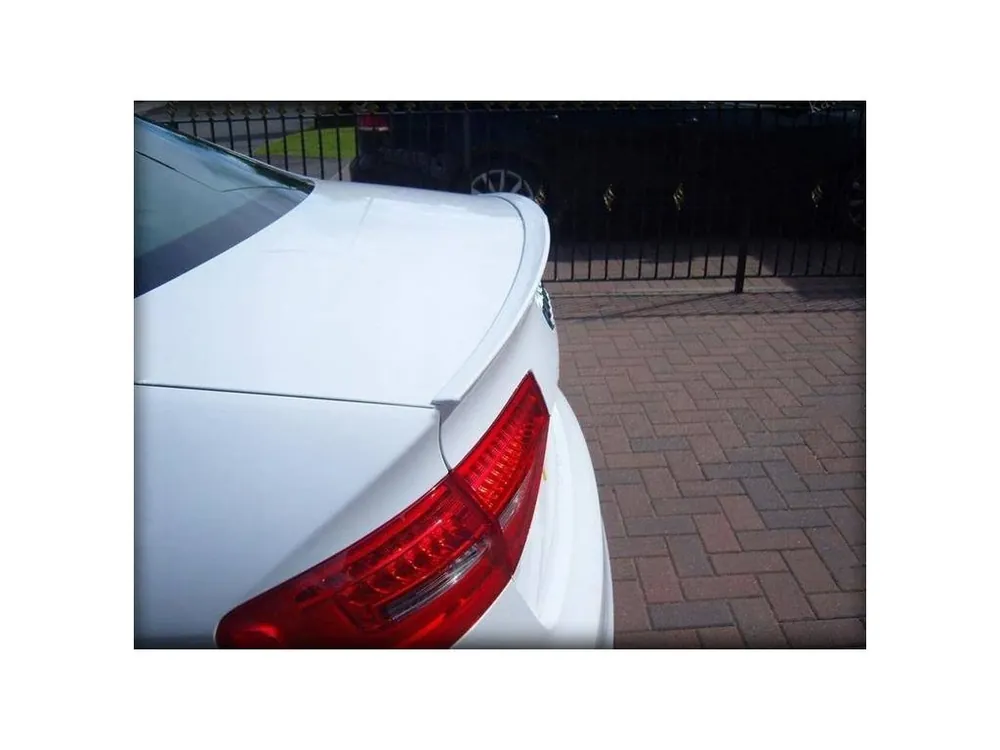 Zadní spoiler Audi A4 B9 13-16 5D ABS plast Oblíbený