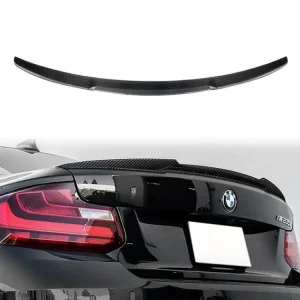 Zadní spoiler BMW 2 F22 F23 Lip karbon Hit Sezóny