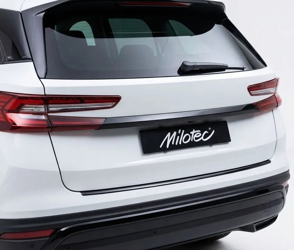 Pouze Dnes Lišta mezi zadní světla Škoda Kodiaq II (od roku 2024>) černá lesklá MILOTEC