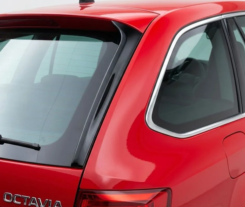 Flaps deflektory zadního okna Škoda Octavia III Combi (2013 - 2020) Dokud Zásoby Vydrží