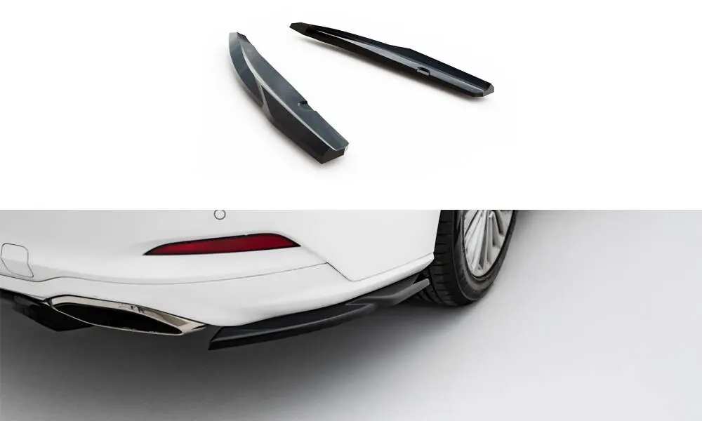Sleva Ford Focus Mk4 Vignale Estate, boční difuzory pod zadní nárazník, Maxton Design